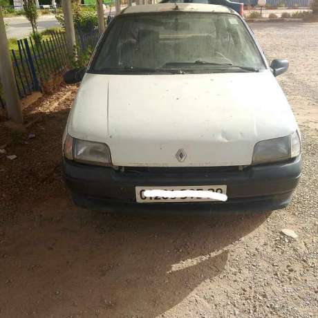 renault-clio-1-big-0