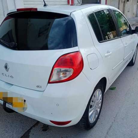 renault-clio-3-2012