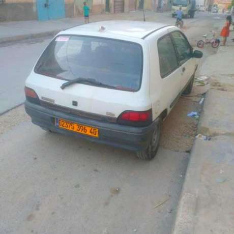 renault-clio-1-1996