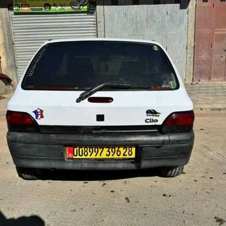 renault-clio-1996