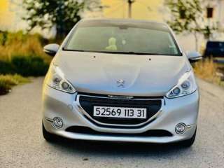 peugeot-208-2013