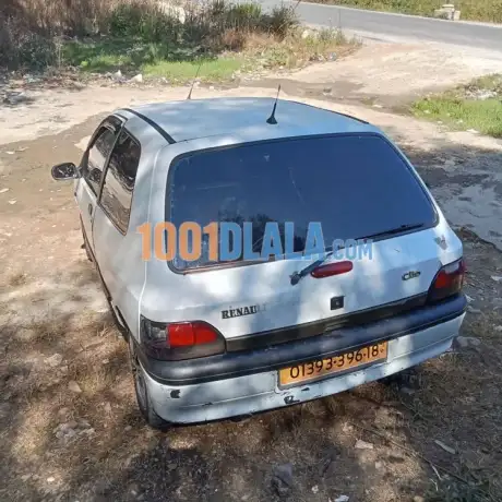 renault-clio-1-1996