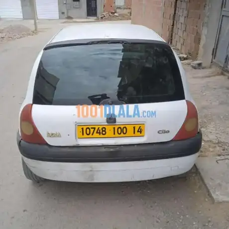 renault-clio-2-2000