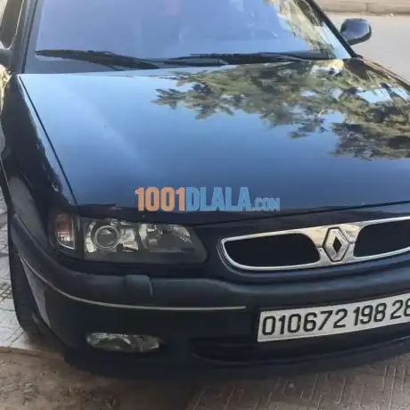renault-safrane-1998