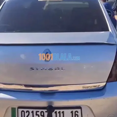 renault-symbol-2011-image-3