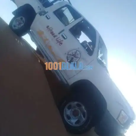 toyota-hilux-2005