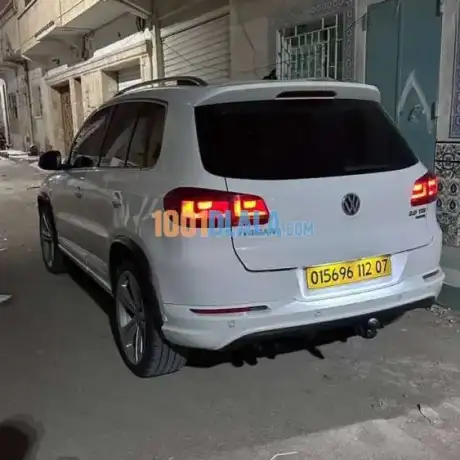 volkswagen-tiguan-2012