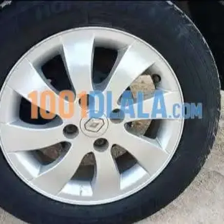 renault-symbol-2012-image-5