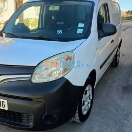 renault-kangoo-2022