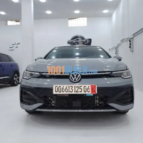 volkswagen-golf-8-2025