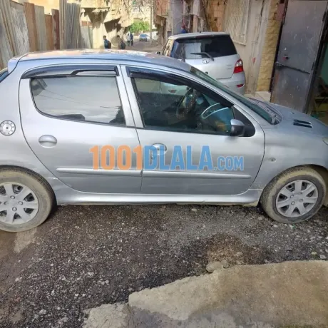 peugeot-206-2011