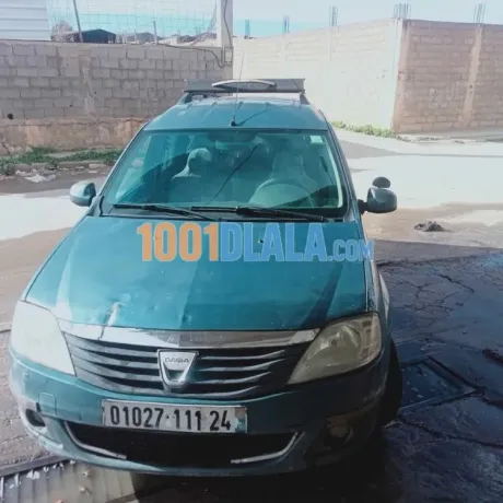 dacia-logan-7-places-2011