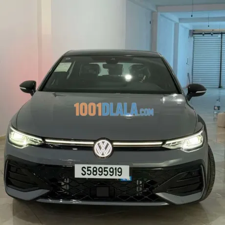 volkswagen-golf-8-2025