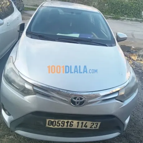 toyota-yaris-2014