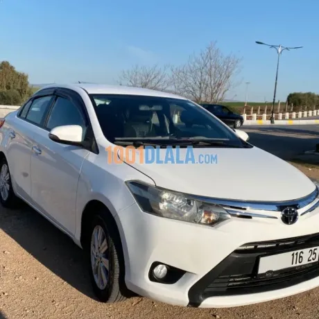 toyota-yaris-2016-image-2