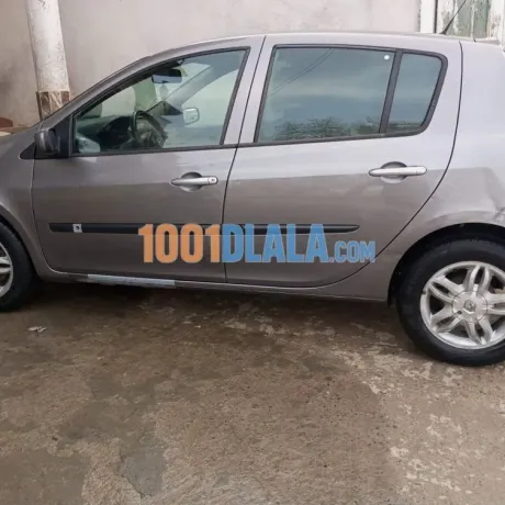 renault-clio-3-2008-image-7