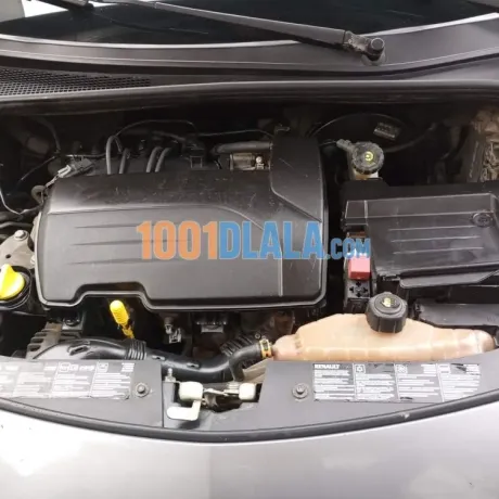renault-clio-3-2008-image-13