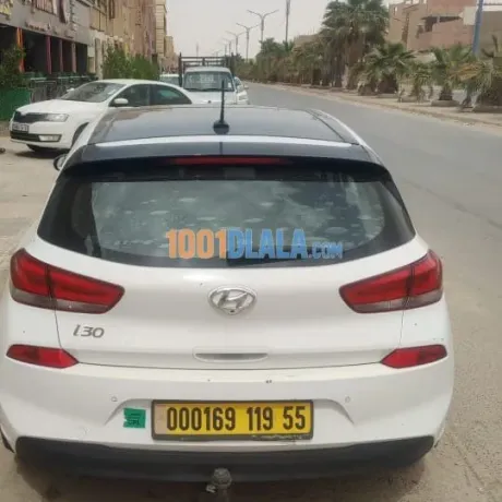 hyundai-i30-2019-image-2