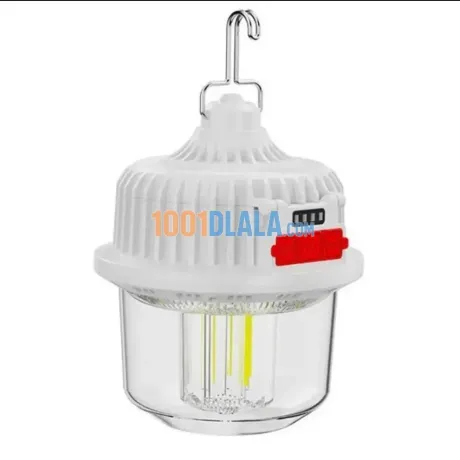lamp-camping-avec-un-petit-panneau-de-solaire-image-3